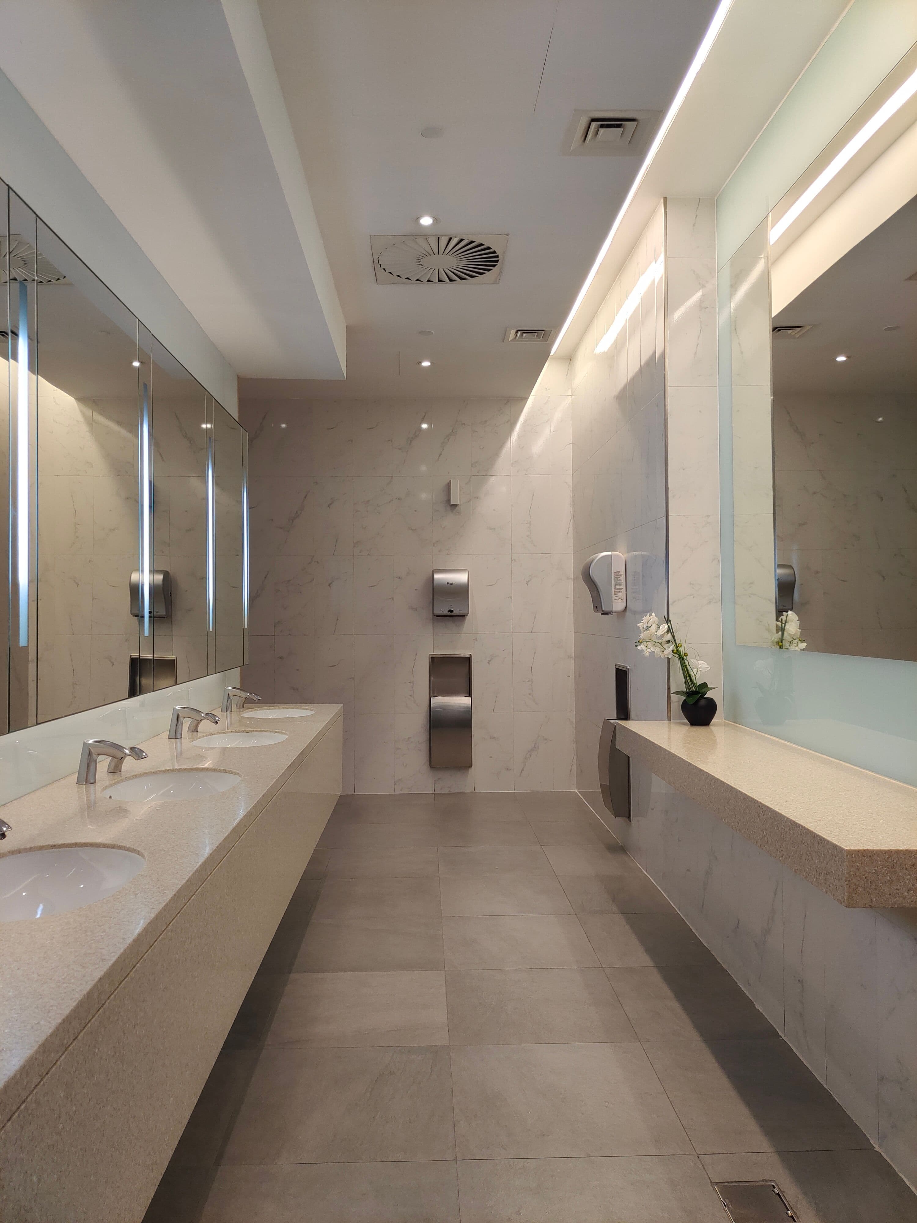 Clean washroom facility